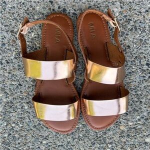 MIA Sandals Metallic Gold Tone with Buckle Straps Size 8.5